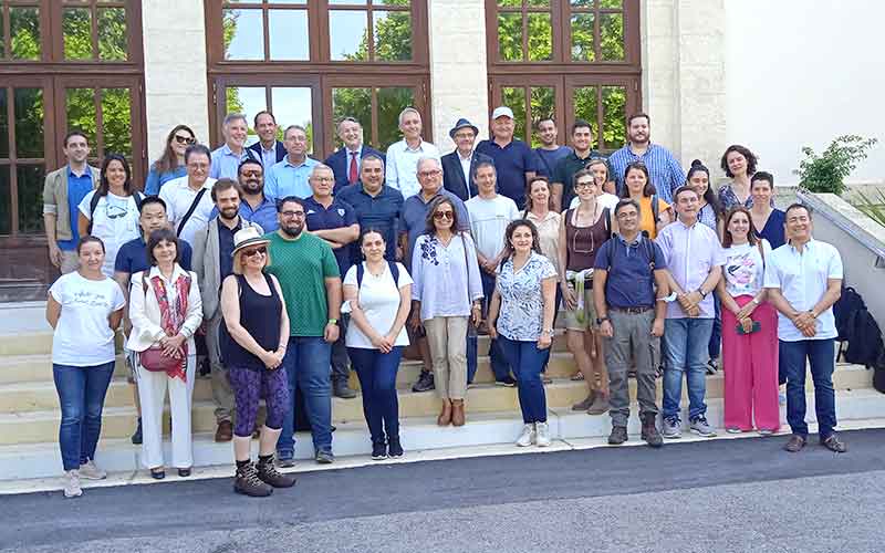 Les participants au deuxième cours international d'ampélographie à Montpellier