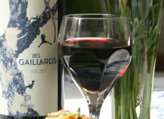 À la découverte des cépages : le malbec Découvrez le cépage malbec avec la cuvée Les Gaillards IPG Pays d'Oc du Domaine Pujol