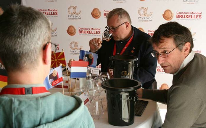 Les jurés du Concours Mondial des Vins de Bruxelles 2023