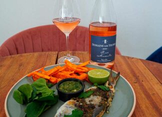 À la découverte des cépages : le Muscat de Hambourg La cuvée Rosé Muscadé du domaine Les Yeuses, l'occasion de découvrir un nouveau cépage !