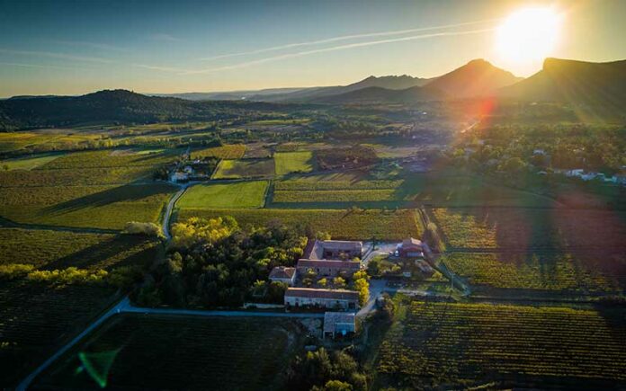 Le domaine Uma à Valflaunès inaugure les dîners étoilés