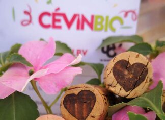 4ème édition du salon des vins bio des Cévennes : CéVinBio Belle ambiance sur le salon CéVinBio des Cévennes !