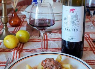 À la découverte des cépages : le grenache noir Découvrez le grenache noir avec le domaine Saliès en IGP Pays d'Oc