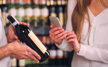 La Poste développe son offre d’impression sécurisée pour le secteur vitivinicole La Poste : une impression sécurisée destinée à l'étiquetage pour le secteur viti-vinicole