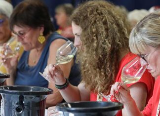 Coup de Cœur de Femmes 2025 : 29 ans de passion et d’émotion Dégustation des membres du jury du concours Coup de Cœur de Femmes 2025